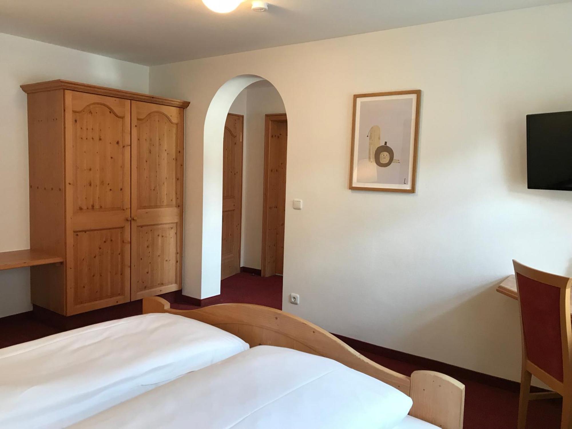 Hotel Hohe Schule Bad Überkingen Quarto foto
